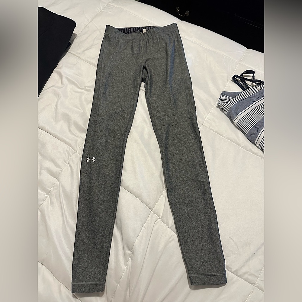 Small Under Armor Leggings